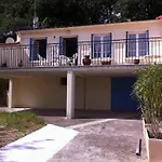 Vakantiehuis Lumineuse Pour 5 Personnes Avec Terrasse Et Jardin Privatif Au Racou - Fr-1-837-84